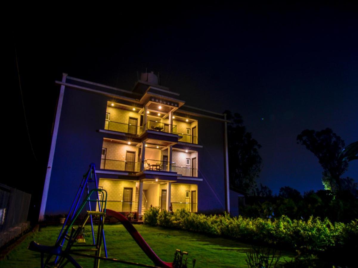 Treebo Trend Prince Palace Panchgani Hotel Esterno foto