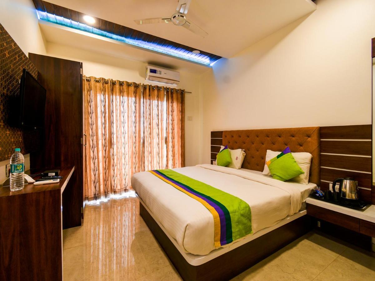 Treebo Trend Prince Palace Panchgani Hotel Esterno foto